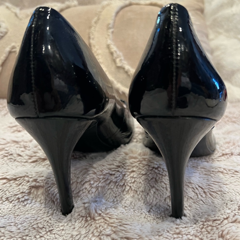 Gianni Bini Women’s Black heels, Size 8 - Picture 5 of 8